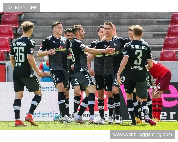 西汉姆联2-2布莱顿，鲍文破门难阻铁锤帮平局收场